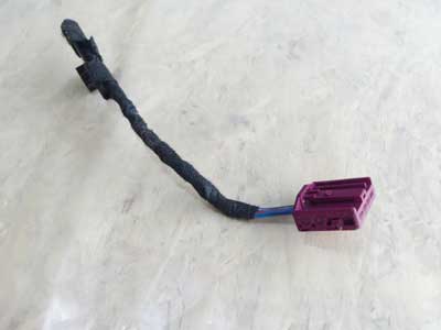 BMW 4 Pole 2 Wire Dark Magenta Connector Plug w/ Pigtail 9201130